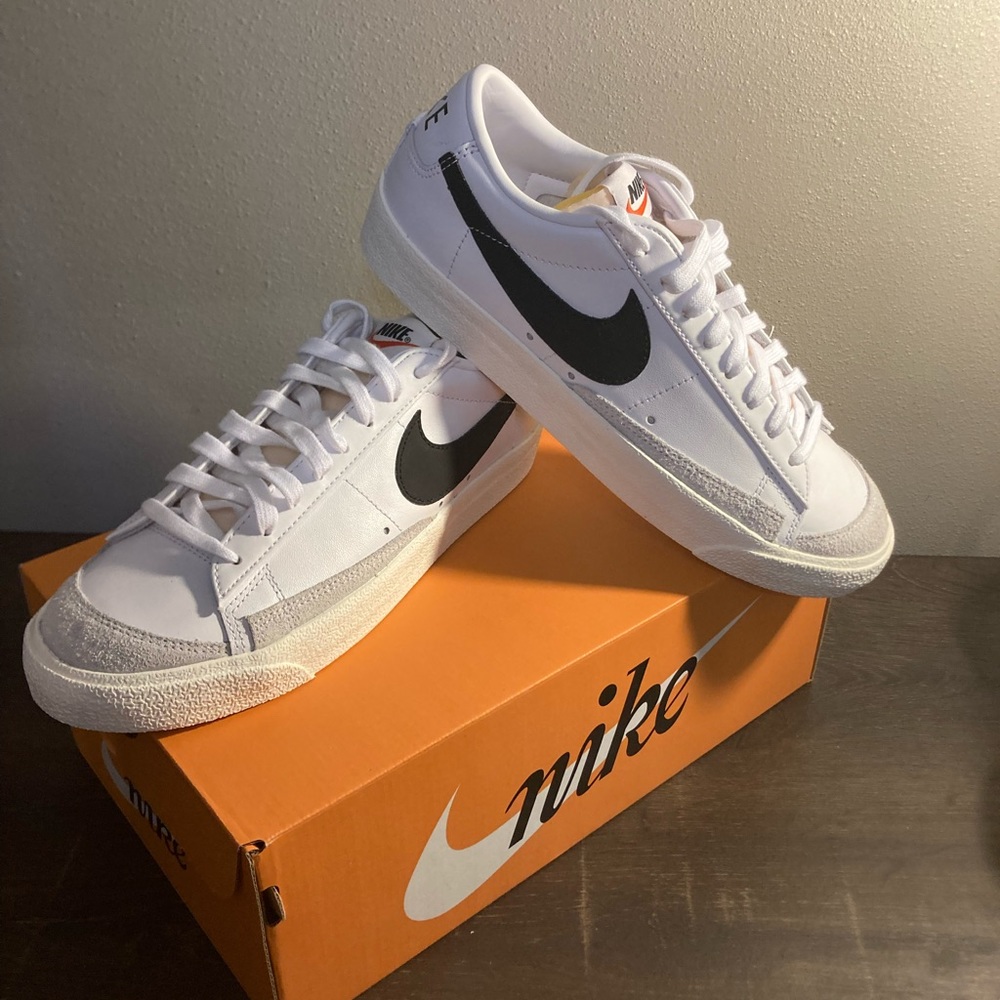 Nike blazer low